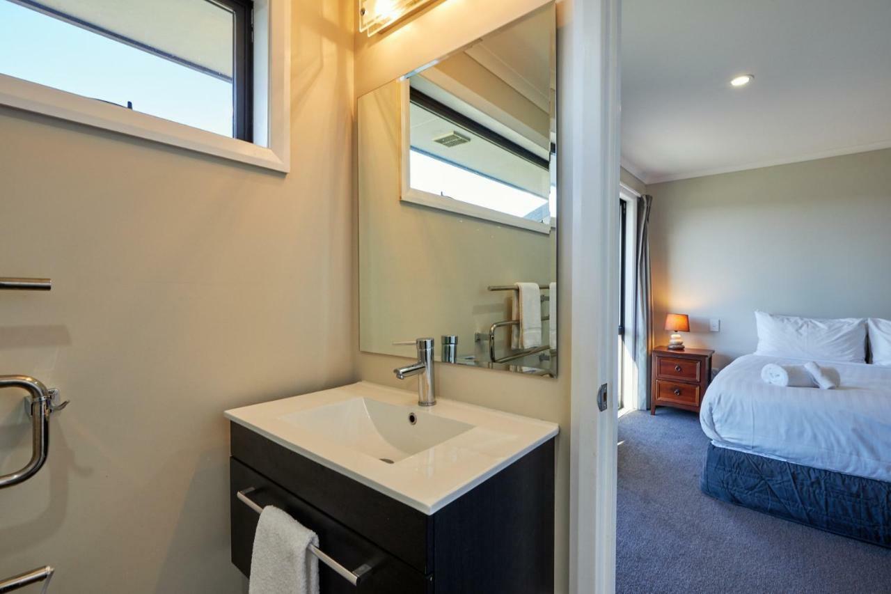 Pukeko Retreat Villa Kaikoura Dış mekan fotoğraf